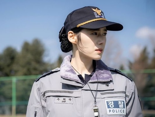 『財閥 x 刑事』新シリーズに電撃参戦の女優チョン・ウンチェが語る、アン・ボヒョンの素顔とは…!?
