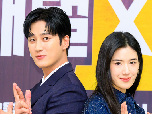 アン・ボヒョン主演『財閥 x 刑事2』、新バディのチョン・ウンチェを絶賛！「まさにチュ・ヘラ」