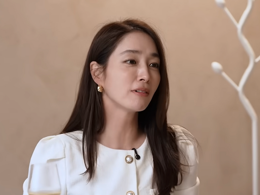 イ・ミンジョンのYouTube活動、実は夫のイ・ビョンホンから心配されている!?「俳優にとっては諸刃の剣」