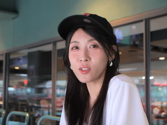 女優ハ・ジウォン、韓国俳優初のMLB始球式に登場！雨天延期も乗り越え“完璧なストライク”