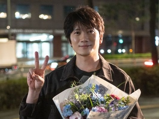 『マンションのお仕事』主演チソン、渦中のJTBC「経営難」に言及「再び立ち上がれる力になれたら」