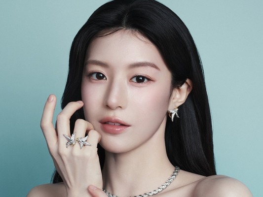 女優コ・ユンジョン、高級ジュエリーブランド「ティファニー」のアンバサダーに就任！