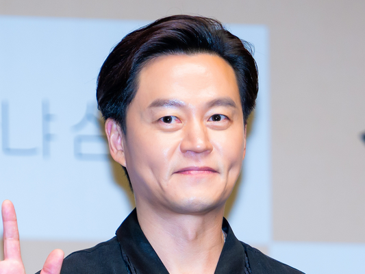 『イ・サン』俳優イ・ソジンが番組制作陣に切れのある突っ込み!?「映画が決まったら即やめる」