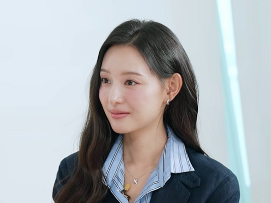 「全然気付かれない」女優キム・ジウォン、意外と庶民派!? 地下鉄利用＆お菓子好きな日常に親近感爆上がり！