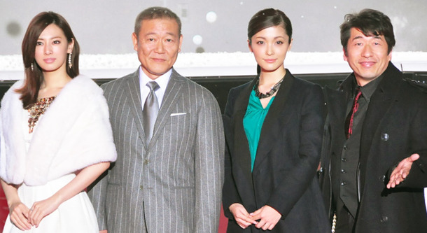 北川景子＆國村隼＆平山あや＆寺門ジモン（ダチョウ倶楽部）／『抱きしめたい -真実の物語-』完成披露舞台挨拶