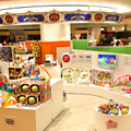 アメリカでトップシェアを誇る知育玩具のリーディングカンパニー〈Kids II〉が、世界初となるブランドコンセプトショップを恵比寿三越（B1F・Elfa内）に4月26日（土）オープン。
