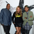 ジェイ・Z＆ビヨンセ＆ファレル・ウィリアムス-(C) Getty Images