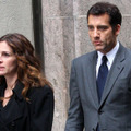 N.Y.で『Duplicity』（原題）を撮影中のジュリア・ロバーツとクライヴ・オーウェン -(C) Splash/AFLO