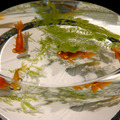 金魚を上から楽しむ作品「金魚品評」