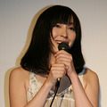 『たみのしあわせ』初日舞台挨拶にて麻生久美子
