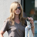 またもや恋人と破局してしまったジェニファー・アニストン　-(C) Splash/AFLO