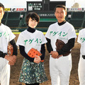 「甲子園キャッチボール」に参加する工藤阿須加＆波瑠＆中井貴一＆柳葉敏郎