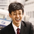 滝藤賢一（お人好しの運転手）／『エイプリルフールズ』-(C) フジテレビジョン