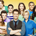 卒業生 も大集合 Glee シーズン5 100話達成パーティーが特典映像に Cinemacafe Net