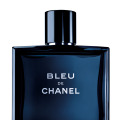 「ブルー ドゥ シャネル」