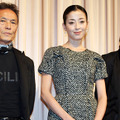 『ゼラチンシルバーLOVE』完成披露試写会にて　操上和美監督、宮沢りえ、永瀬正敏