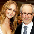 ジェニファー・ローレンス＆スティーブン・スピルバーグ -(C) Getty Images