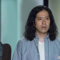 又吉直樹出演「つきあたりの家族」- (C) フジテレビ