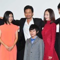 蝶野博監督＆竹野内豊＆黒島結菜＆池田優斗＆松雪泰子＆坂口健太郎／『at Homeアットホーム』初日舞台挨拶