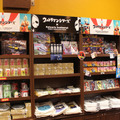 「ウルトラマンカフェ」の店舗内では雑貨も販売
