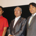 『精神』初日舞台挨拶にて（左から）想田和弘監督、山本昌知医師、川田龍平議員