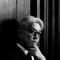 坂本龍一