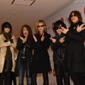 X　JAPAN（左から2人目がPATA）【写真：竹内みちまろ】