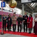 『ちはやふる』ラッピング電車が登場！かるたの聖地・滋賀県大津市を駆け巡る・画像