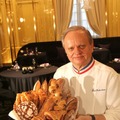 フランス料理界の巨匠、ジョエル・ロブション氏