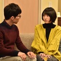 新垣結衣、“突然のキス”から進展は!? 星野源は誕プレ選びで試練「逃げ恥」第7話・画像