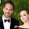 アマンダ・セイフライド＆トーマス・サドスキー-(C)Getty Images