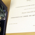 北野監督に贈られたコマンドール章　photo：Yoko Saito