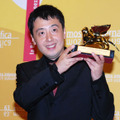 第63回ベネチア映画祭、ジャ・ジャンクー監督『三峽好人 Still Life（原題）』金獅子賞受賞