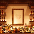 「GINZA RAKUGAKI Cafe & Bar by Pentel」　カウンター　