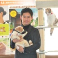 伊藤淳史／『ねこあつめの家』猫カフェ試写会