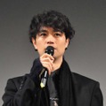 斎藤工、監督作にゆうばりで朝6時から行列 「ハグしたい」とセクシー対応・画像