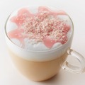 「ＳＡＫＵＲＡ ティーカプチーノ」 （HOTのみ）530円（トールサイズのみ）
