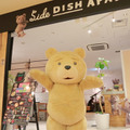 その可愛さにラブコール「ted」の世界をたっぷり堪能「Ted Café&Bar」