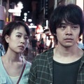 『映画 夜空はいつでも最高密度の青色だ』（C）2017「映画 夜空はいつでも最高密度の青色だ」製作委員会