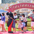 【ディズニー】パーク累計入園者数が7億人突破！ランド開園から34年108日目での到達