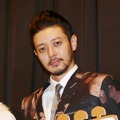 オダギリジョー、共演者のベタ褒めに恐縮「今度、お食事でも…」・画像