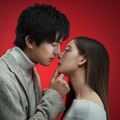 新木優子、新田真剣佑とキス… 山崎賢人に心を揺さぶられるお嬢様役に「トドメの接吻」・画像