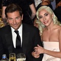 ブラッドリー・クーパー＆レディー・ガガ (C) Getty Images