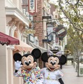 開催中「Get Your Ears On - A Mickey and Minnie Celebration」☆As to Disney artwork, logos and properties： (C) Disney