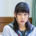 FODオリジナル連続ドラマ「ヤヌスの鏡」ヒロミ（桜井日奈子）（C）宮脇明子／集英社 フジテレビ