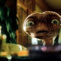 『E.T.』 (C) APOLLO