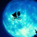 『E.T.』 (C) APOLLO