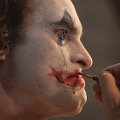 『ジョーカー』　TM & （c） DC. Joker （c） 2019 Warner Bros. Entertainment Inc., Village Roadshow Films (BVI) Limited and BRON Creative USA, Corp. All rights reserved.