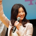 吉高由里子「わたし、定時で帰ります。」のプレミアム試写会＆舞台挨拶