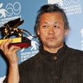 キム・ギドク The 69th Venice Film Festival  (Photo by Gareth Cattermole/Getty Images)
